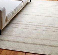 Traditional Handknotted Wool Rug